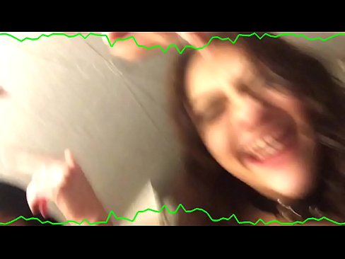❤️ Du pantikên hestyarî yên brunette yên seksî, keçikek quirky bastûr dimînin Porno li me ❌️❤