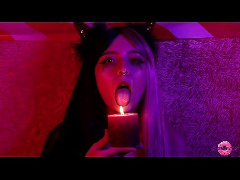 ❤️ Blowjob Passionate ji Sexy Succubus bi Têrkirina Devê Porno li me ❌️❤