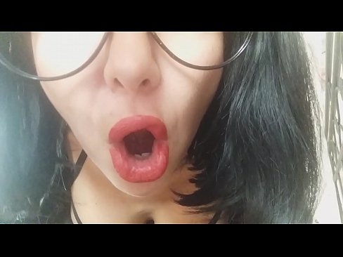 ❤️ Heval, dêya te îro nahêle tu biçî dibistanê... Pir hewcedariya min bi te heye... Porno li me ❌️❤